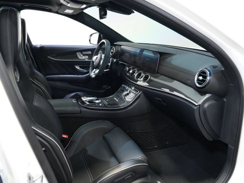 Used 2019 Mercedes-Benz E 63 AMG S image 37