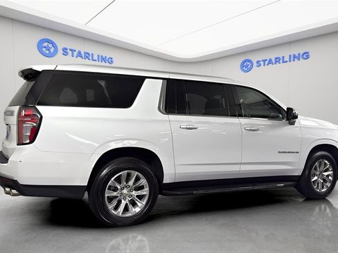 Used 2023 Chevrolet Suburban Premier image 10