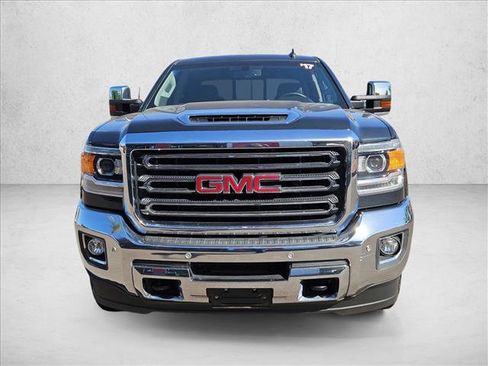 Used 2017 GMC Sierra 2500 SLT w/ Duramax Plus Package AWD/4WD image 2