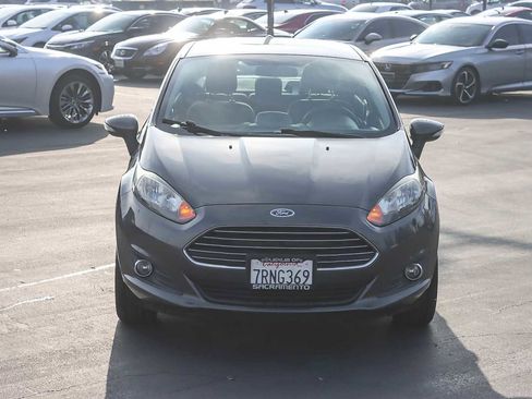 Used 2016 Ford Fiesta SE w/ Equipment Group 201A image 6