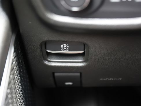 Used 2022 Jeep Grand Cherokee Limited AWD/4WD image 34