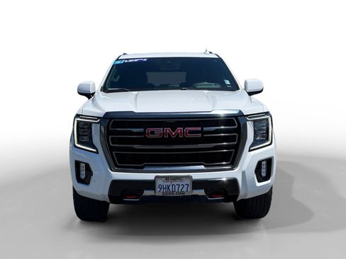 Used 2023 GMC Yukon AT4 w/ AT4 Premium Plus Package AWD/4WD image 8