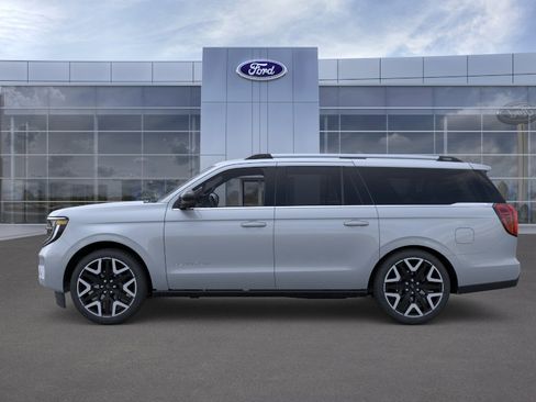 New 2026 Ford Expedition Max Platinum w/ Platinum Ultimate Package AWD/4WD image 3