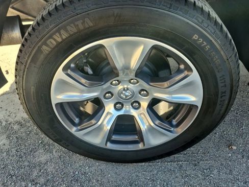 Used 2023 RAM 1500 Laramie AWD/4WD image 13