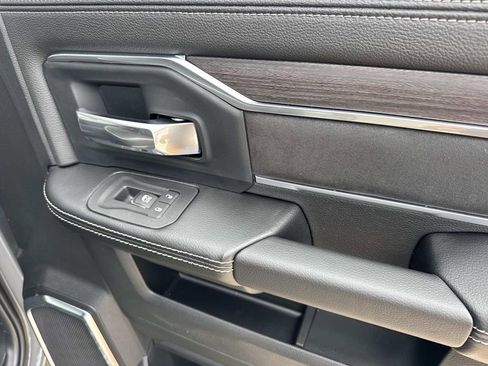 New 2026 RAM 2500 Laramie w/ Night Edition AWD/4WD image 27