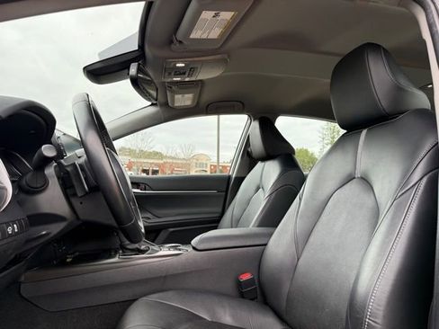 Used 2023 Toyota Camry XSE image 23