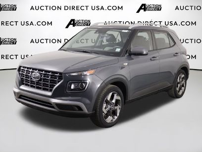 Used 2024 Hyundai Venue SEL
