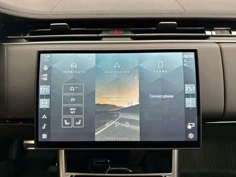 New 2026 Land Rover Range Rover SE AWD/4WD image 21