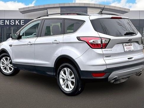 Used 2018 Ford Escape SEL image 12