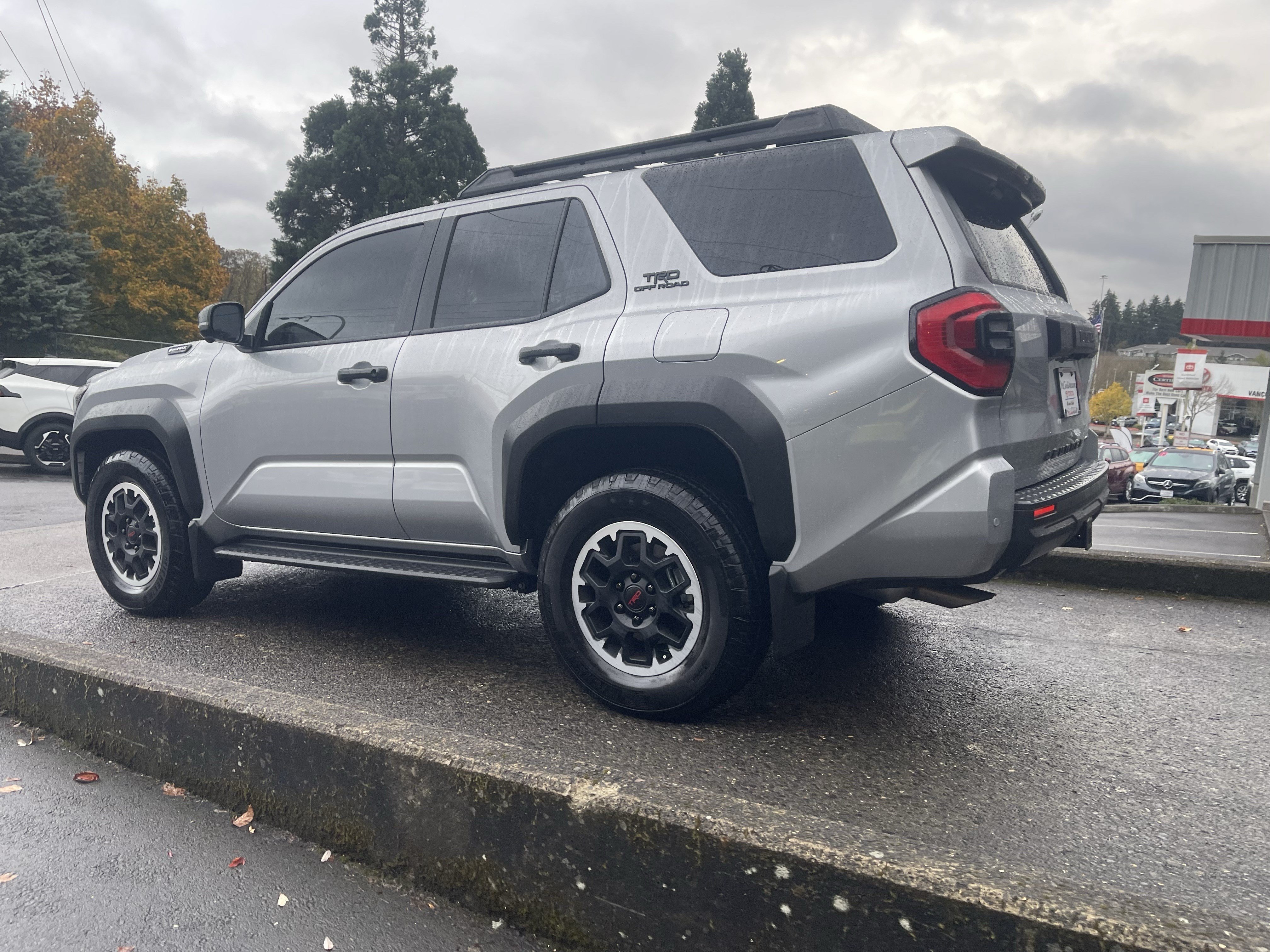 Certified 2026 Toyota 4Runner TRD Off-Road Premium AWD/4WD image 5