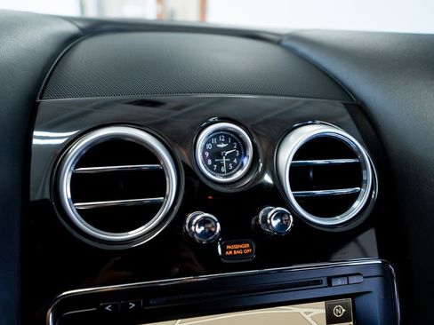 Used 2015 Bentley Flying Spur V8 AWD/4WD image 36