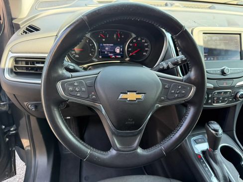 Used 2021 Chevrolet Equinox LT AWD/4WD image 39