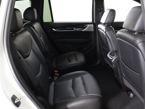 Used 2023 Cadillac XT6 Premium Luxury AWD/4WD image 42