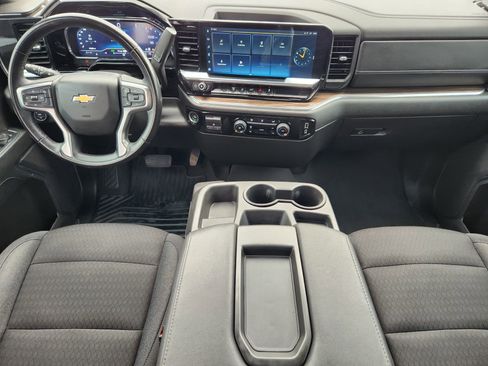 Used 2024 Chevrolet Silverado 3500 LT AWD/4WD image 25