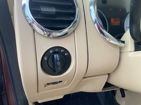 Used 2007 Ford Explorer Sport Trac Limited image 12