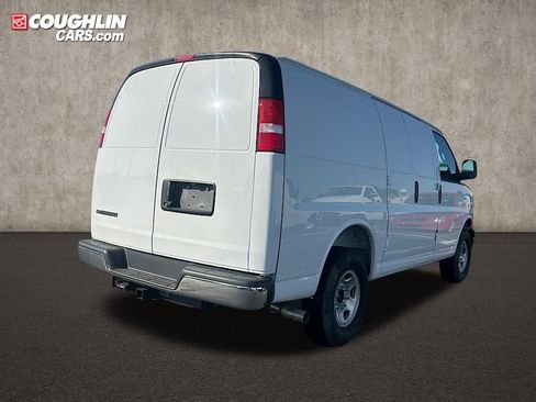 New 2025 Chevrolet Express 2500 w/ Enhanced Convenience Package image 9