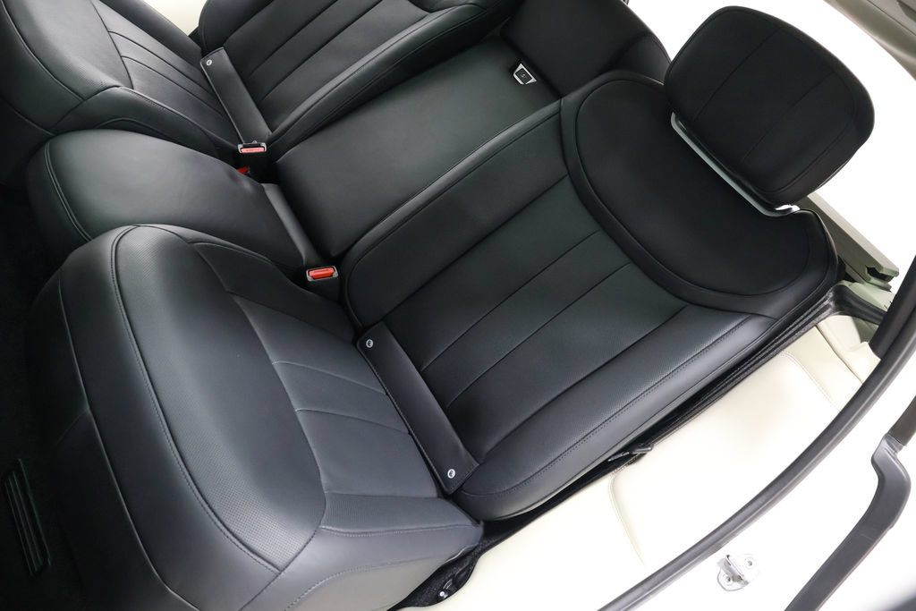 Used 2023 Land Rover Range Rover Long Wheelbase Autobiography AWD/4WD image 41