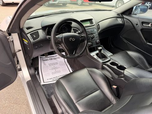 Used 2012 Hyundai Genesis 2.0T image 10