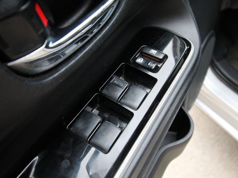 Used 2015 Toyota Prius C Three FWD image 17