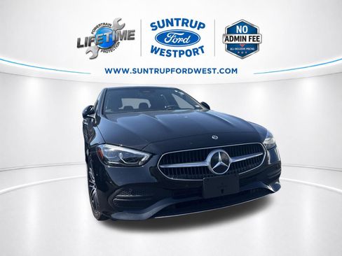 Used 2025 Mercedes-Benz C 300 Sedan w/ Winter Package image 14