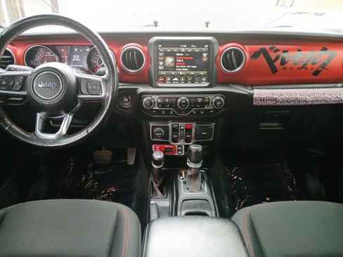 Used 2021 Jeep Gladiator Rubicon AWD/4WD image 15