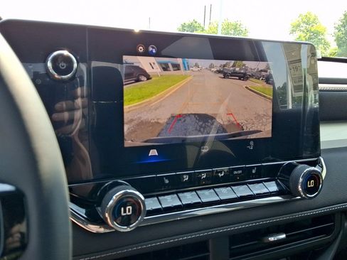 New 2026 Chevrolet Colorado LT w/ Advanced Trailering Package AWD/4WD image 12