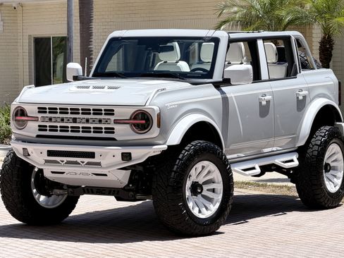Used 2026 Ford Bronco Outer Banks AWD/4WD image 12