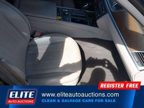 Used 2015 Hyundai Genesis 3.8 w/ Option Group 04 image 10