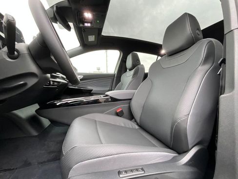New 2026 Volkswagen ID.4 Pro S image 12