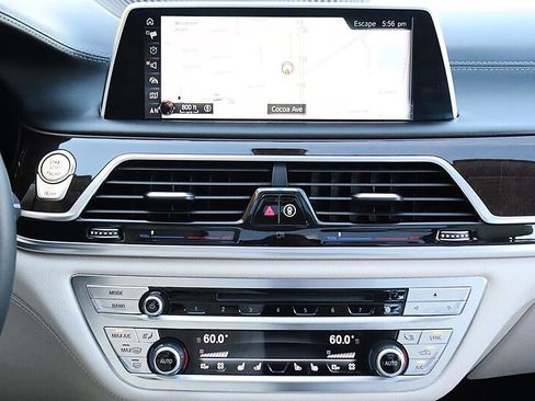 Used 2016 BMW 740i RWD image 30