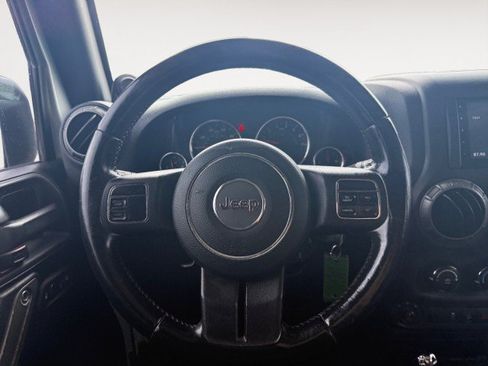 Used 2011 Jeep Wrangler Unlimited Sport AWD/4WD image 8