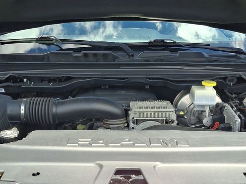 Used 2021 RAM 1500 Big Horn AWD/4WD image 29