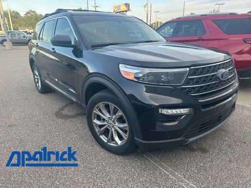 Used 2020 Ford Explorer XLT w/ Equipment Group 202A AWD/4WD image 1