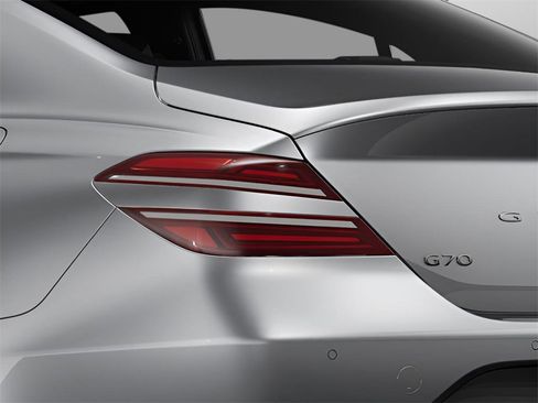 New 2026 Genesis G70 2.5T Prestige image 16