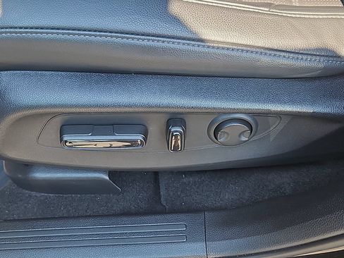 Certified 2024 Honda CR-V EX-L image 22