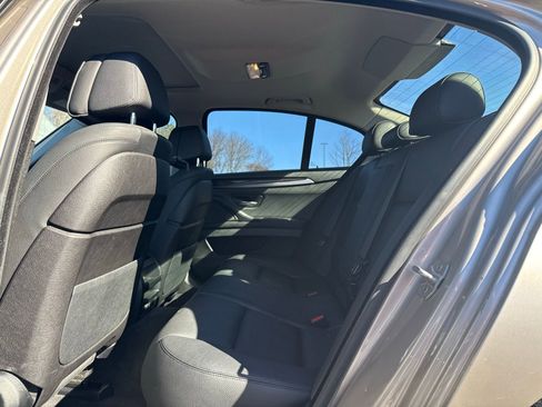 Used 2016 BMW 535i Sedan image 28