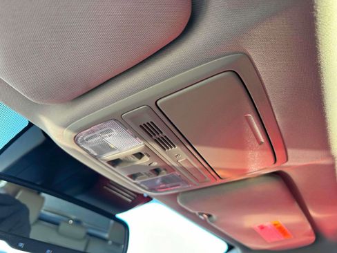 Used 2020 Honda CR-V EX-L image 33