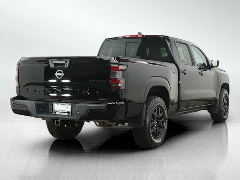 Used 2023 Nissan Frontier SV AWD/4WD image 5