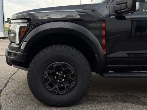 Certified 2025 Ford F150 Raptor w/ Equipment Group 803A Raptor R AWD/4WD image 45