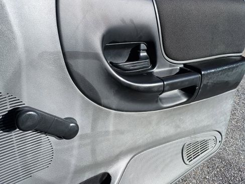 Used 2005 Ford Ranger Edge image 15