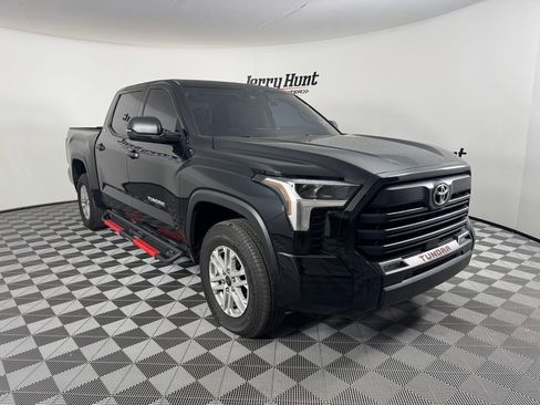 Used 2024 Toyota Tundra SR5 image 7