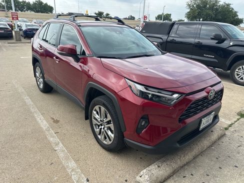 Used 2024 Toyota RAV4 XLE Premium FWD image 2