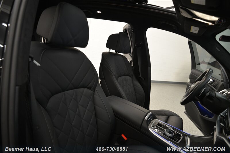 Used 2026 BMW X7 M60i AWD/4WD image 20