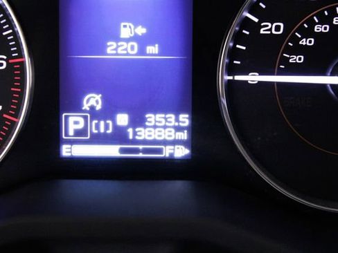 Used 2023 Subaru Crosstrek 2.5i Limited image 24