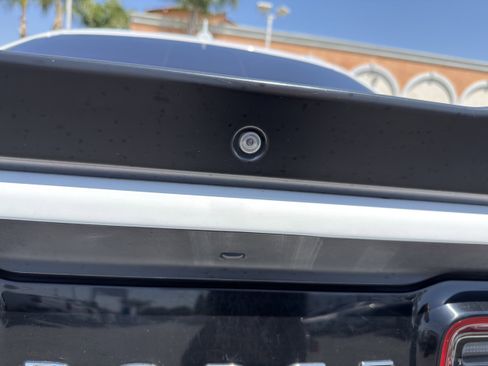 Used 2018 Dodge Challenger R/T Plus RWD image 38