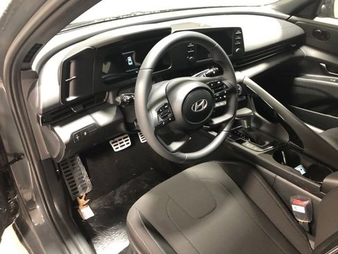 New 2026 Hyundai Elantra SEL Sport image 19