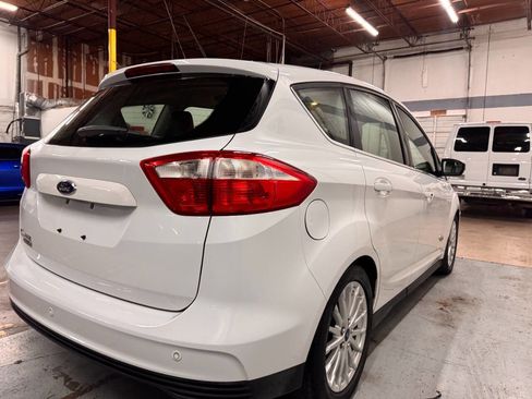 Used 2016 Ford C-MAX Energi SEL image 6