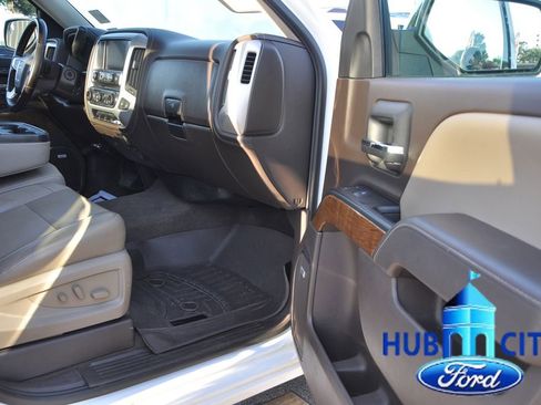 Used 2018 GMC Sierra 1500 SLT w/ SLT Premium Package RWD image 17
