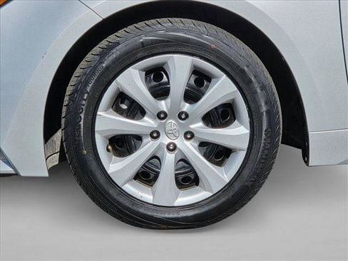 Used 2024 Toyota Corolla LE image 23
