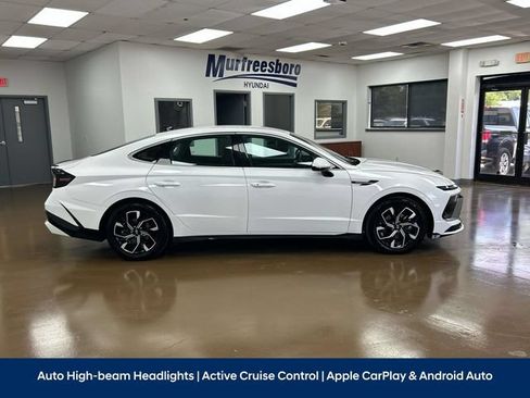 Used 2025 Hyundai Sonata SEL FWD image 4